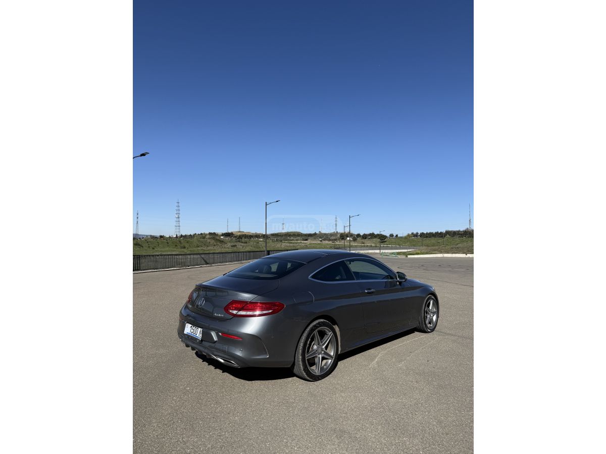 Mercedes-Benz C 300 - фото 3