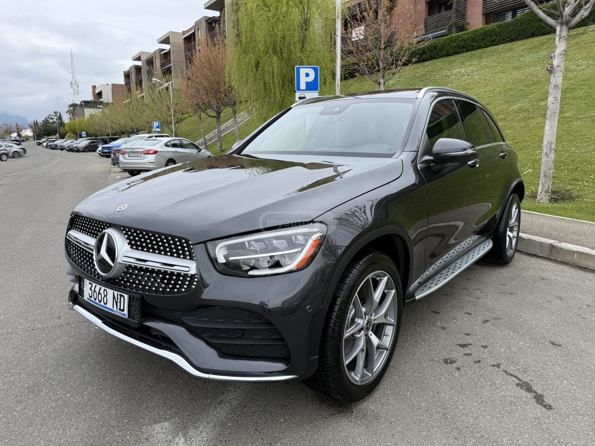 Mercedes-Benz GLC 300 - фото 2