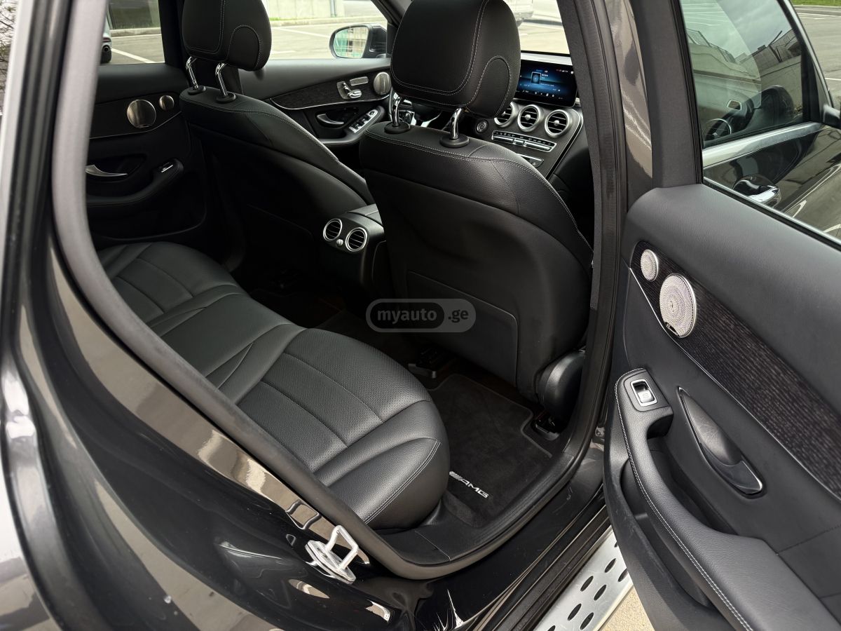 Mercedes-Benz GLC 300 - фото 8