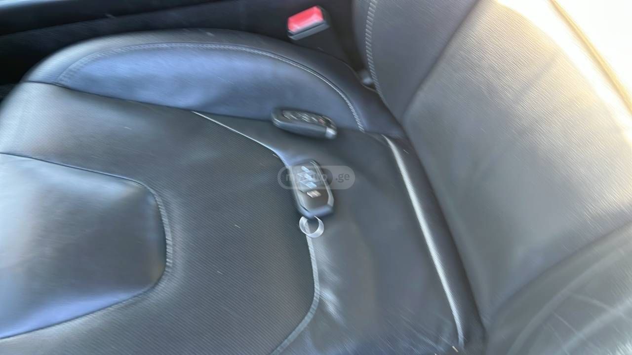 Ford Fusion - фото 12