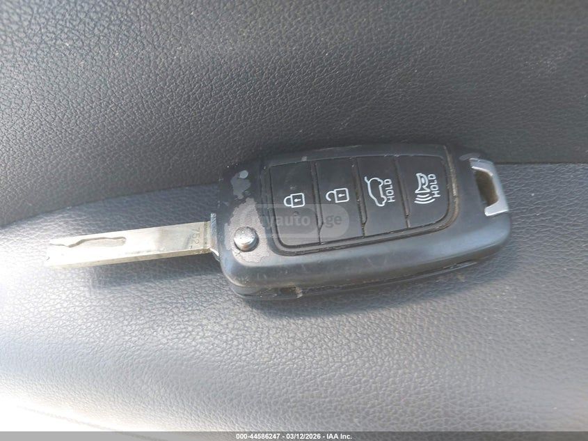 Hyundai kona - фото 9