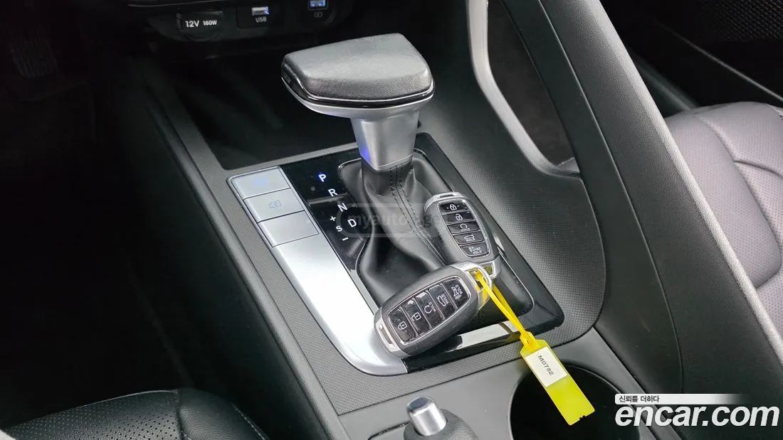 Hyundai Elantra - фото 9