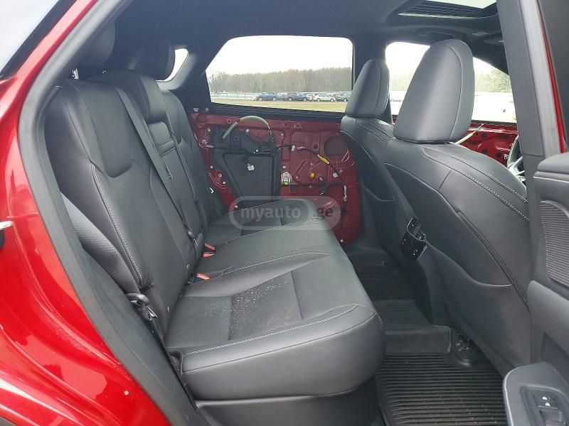 Lexus Premium Plus 4dr All-Wheel Dri — миниатюра 11