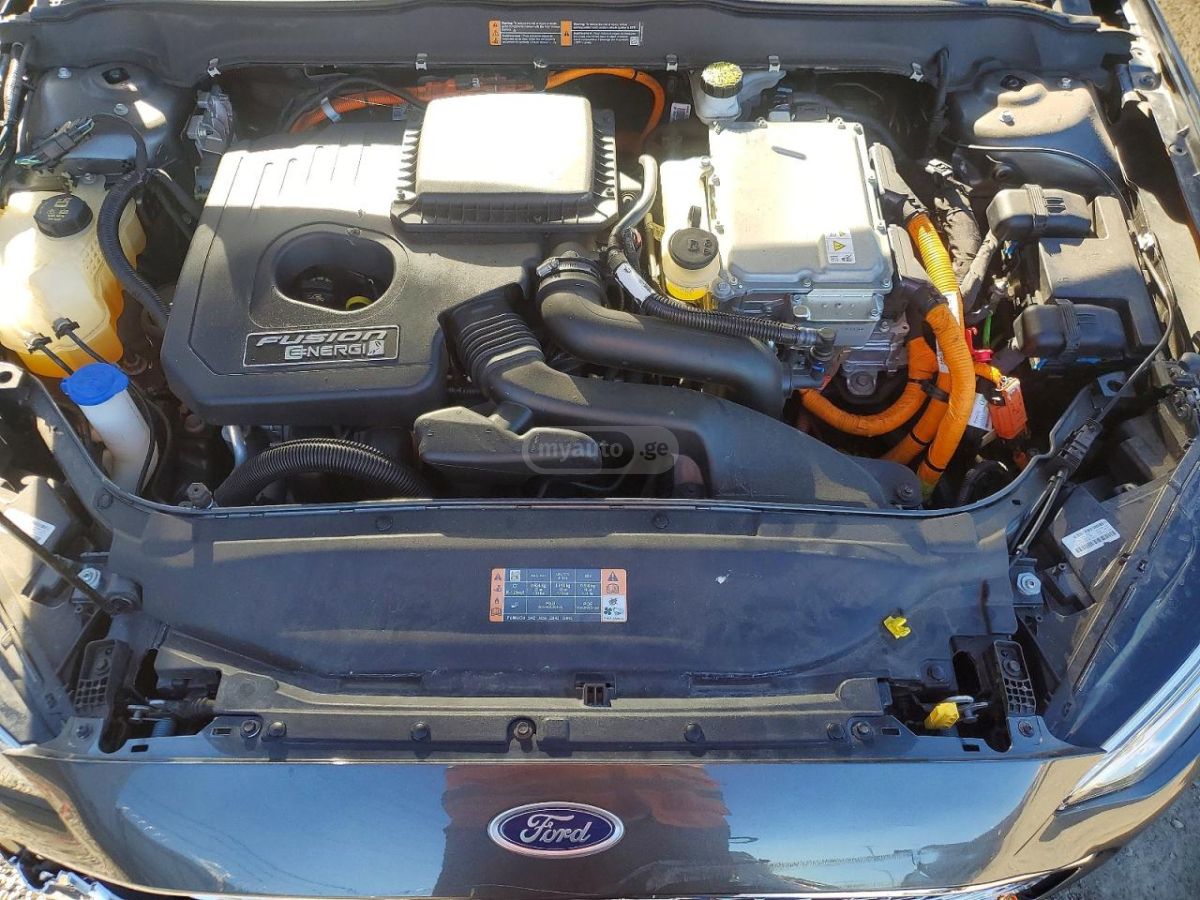 Ford Fusion - фото 11