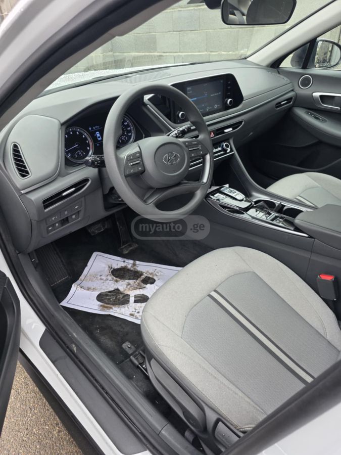 Hyundai SE 4dr Sedan Automatic — миниатюра 9