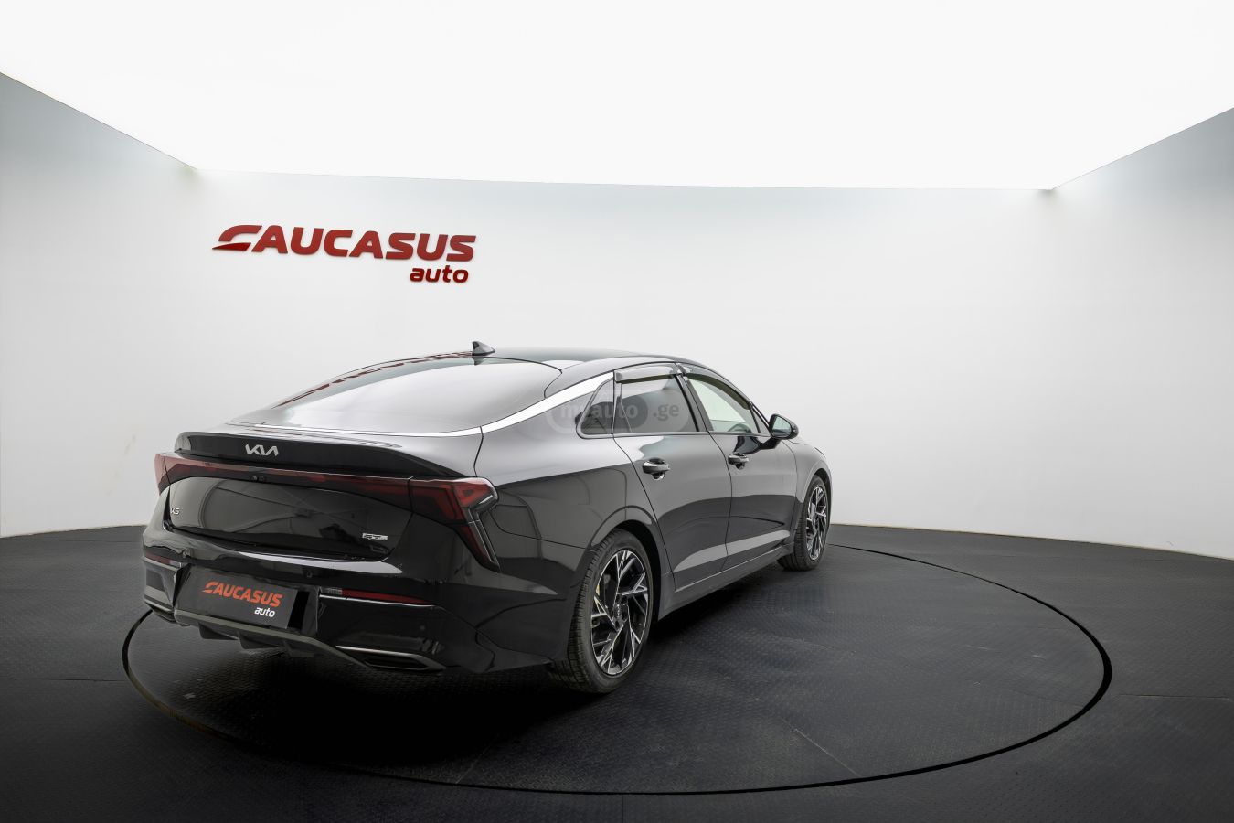 Kia Kia K5 — миниатюра 7