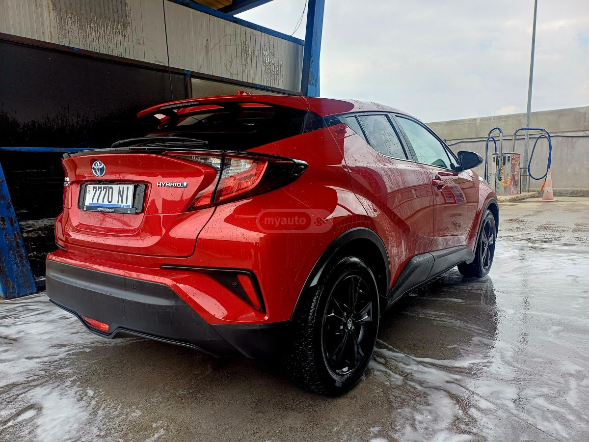 Toyota CHR - фото 4