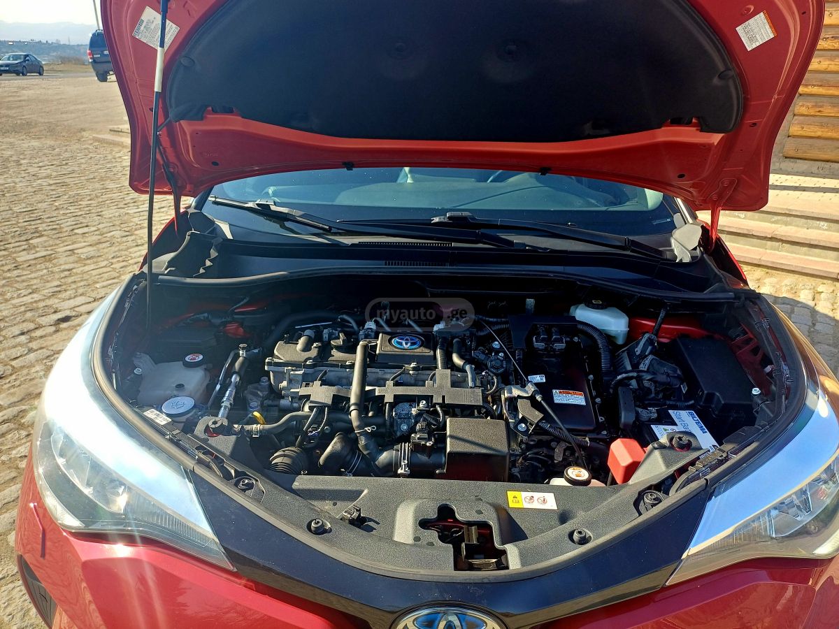 Toyota CHR - фото 7