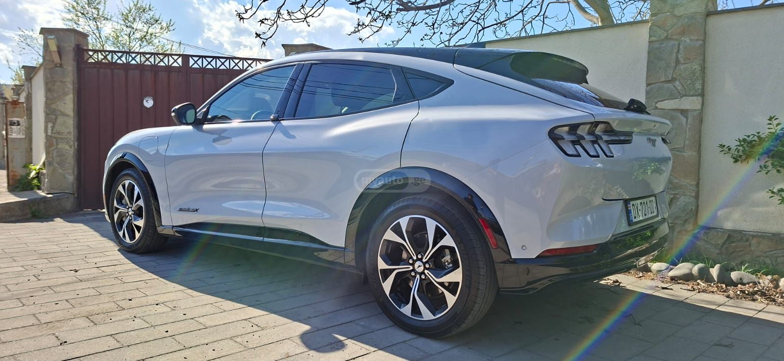 Ford Mustang Mach-E - фото 5