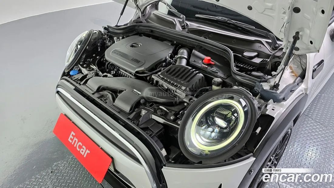 MINI Cooper 2024 — миниатюра 6