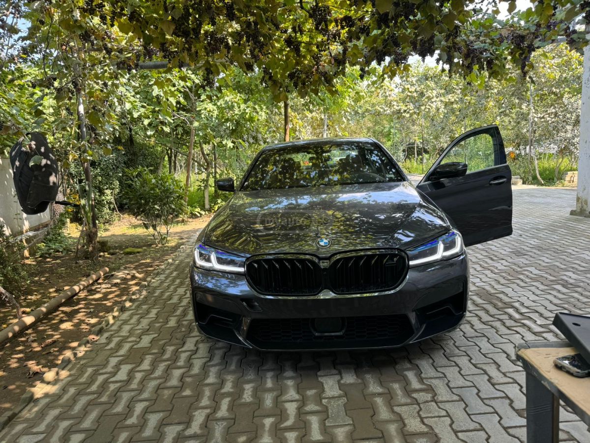 BMW 530 - фото 3