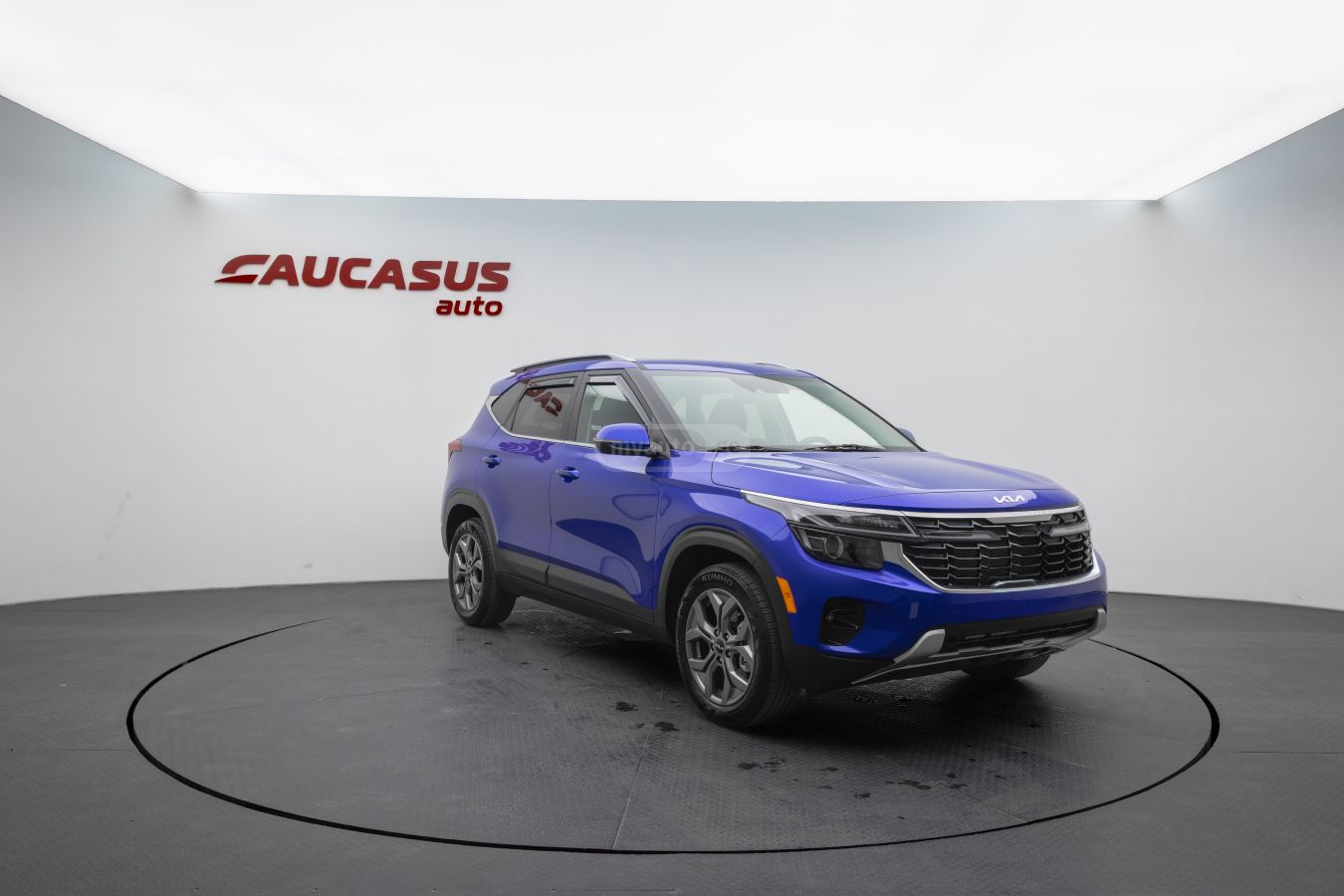 Kia Seltos - фото 3