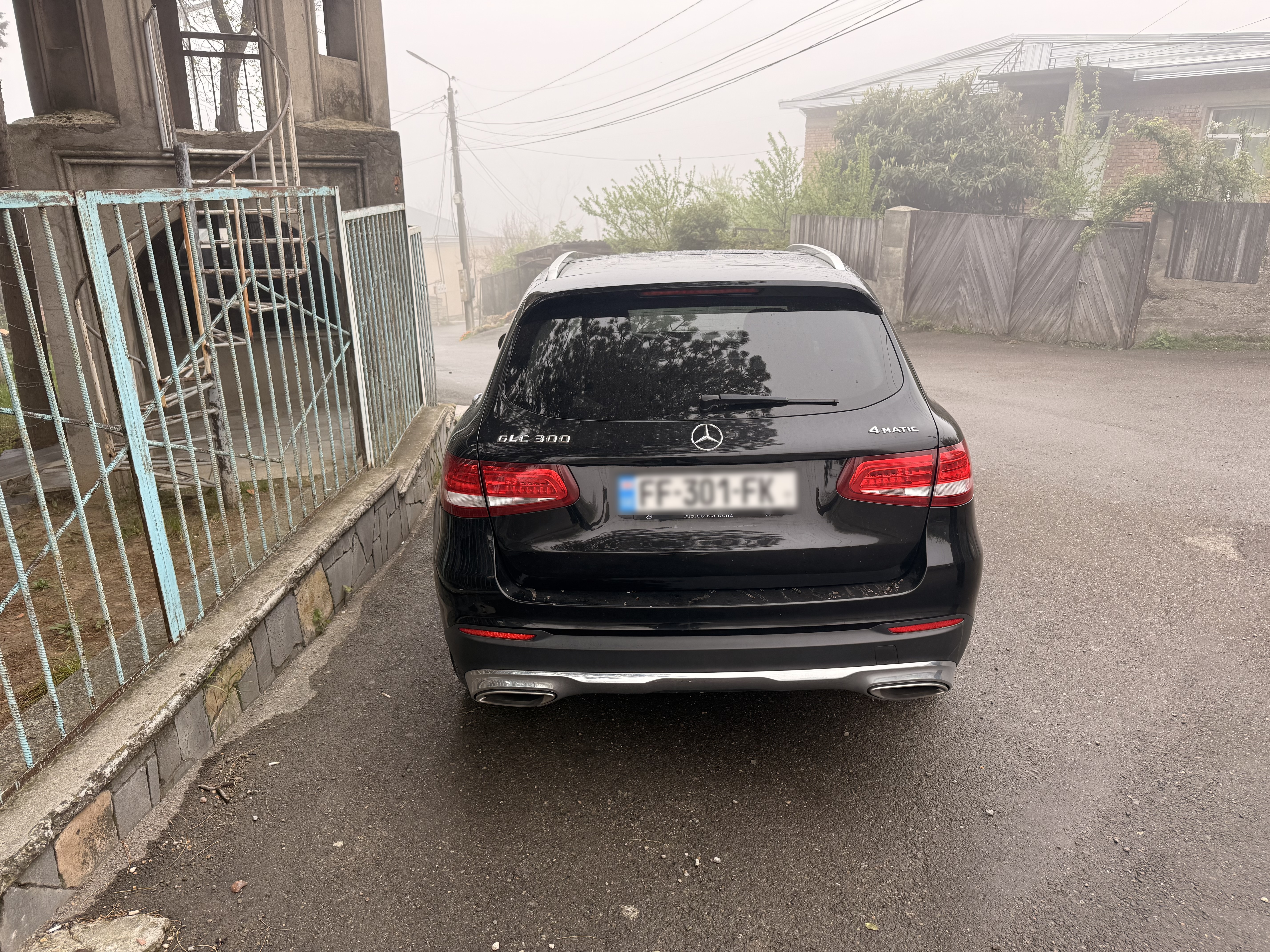 Mercedes-Benz GLC 300 - фото 3