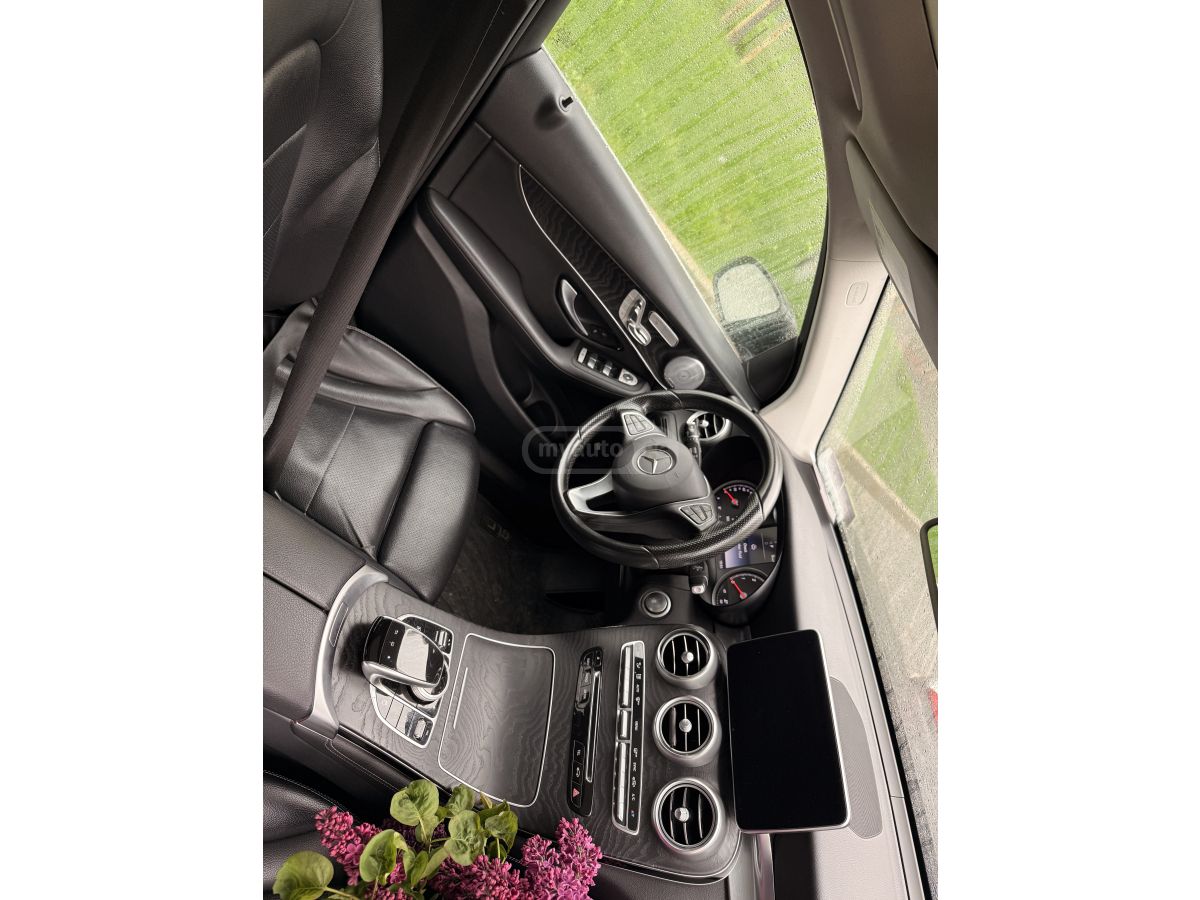 Mercedes-Benz GLC 300 - фото 6