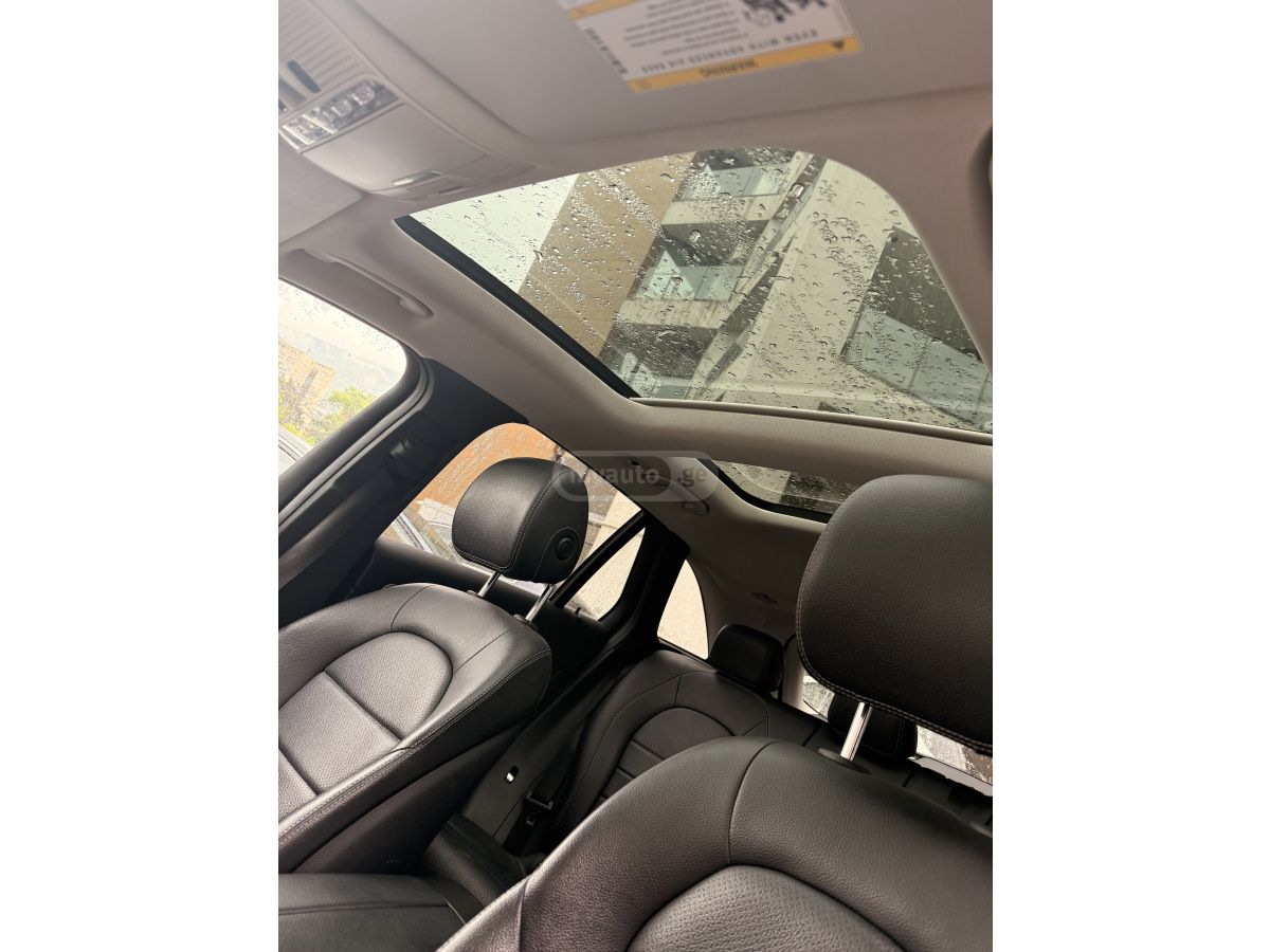 Mercedes-Benz GLC 300 - фото 9