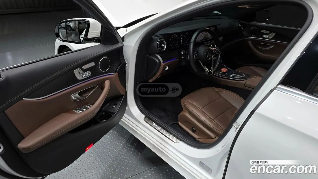 Mercedes-Benz E53 AMG - фото 10