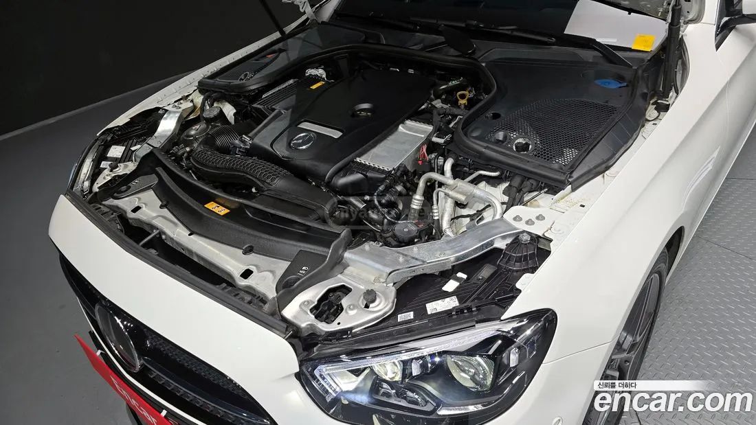 Mercedes-Benz E53 AMG - фото 6