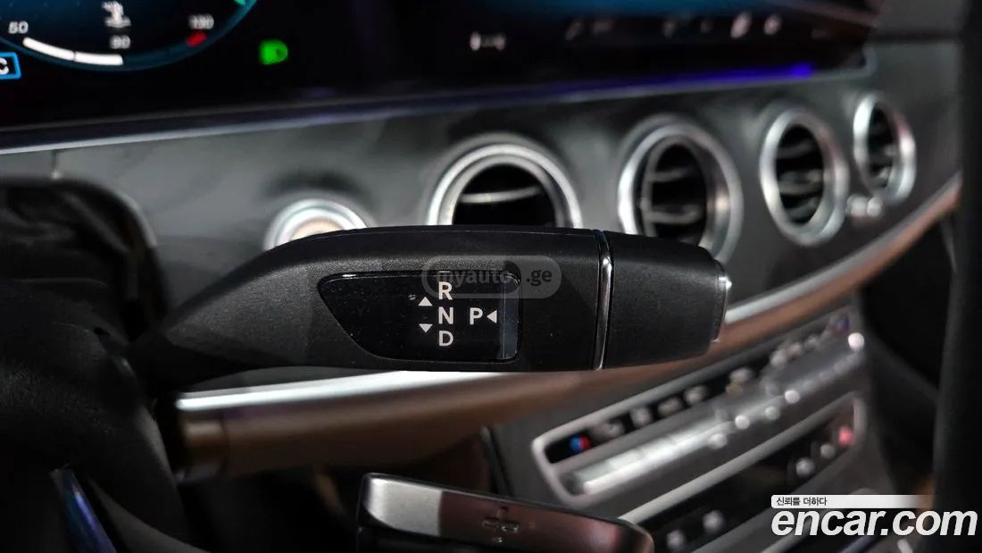 Mercedes-Benz E53 AMG - фото 9