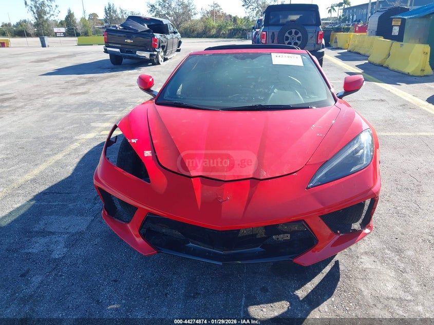 Chevrolet Corvette 2023 — миниатюра 11