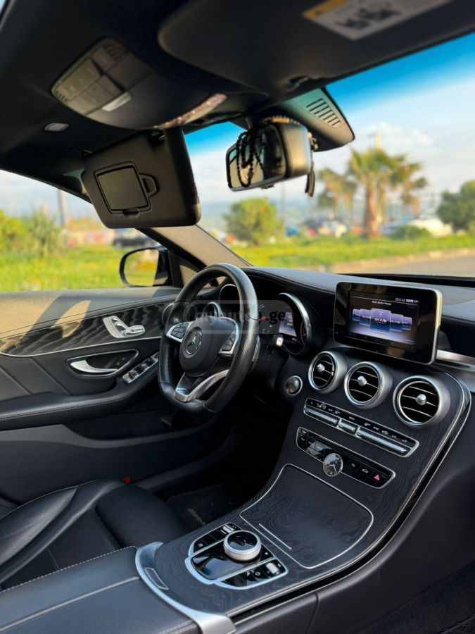 Mercedes-Benz C 300 - фото 6