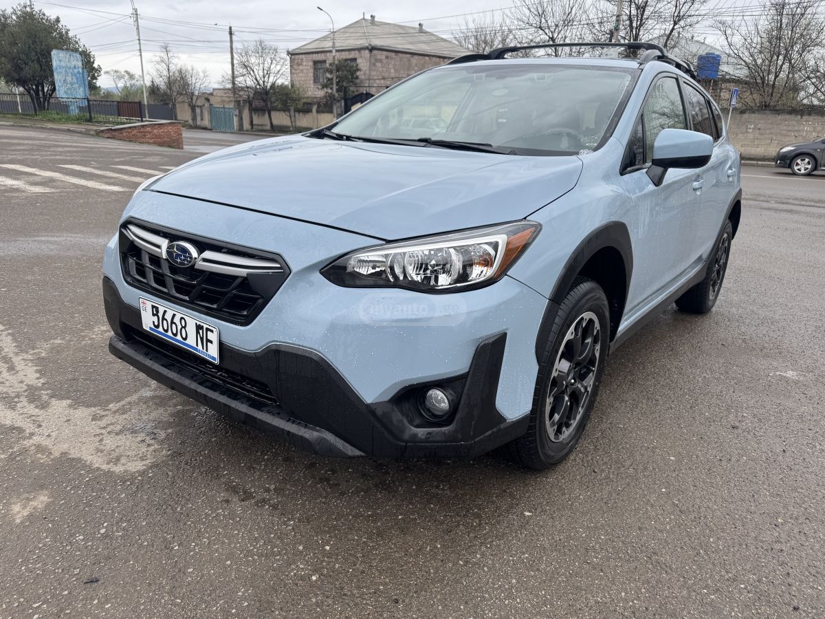 Subaru Crosstrek - фото 1