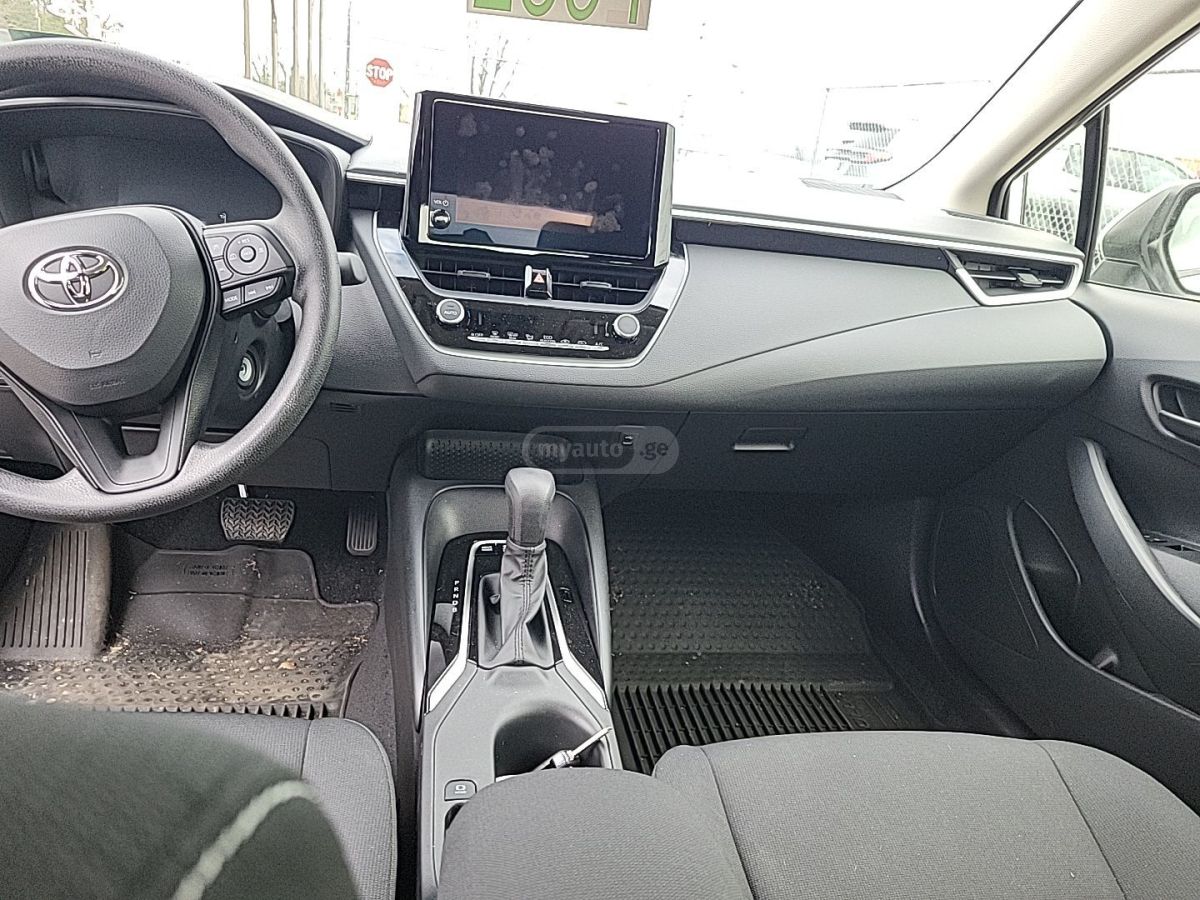 Toyota LE HYBRID FWD — миниатюра 7