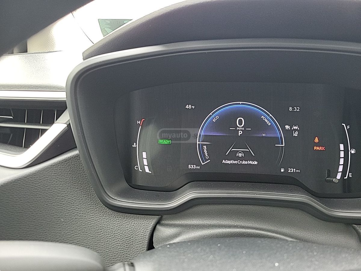 Toyota LE HYBRID FWD — миниатюра 8