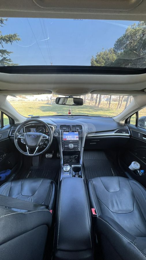 Ford Fusion - фото 1