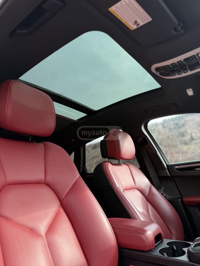 Porsche Macan - фото 15