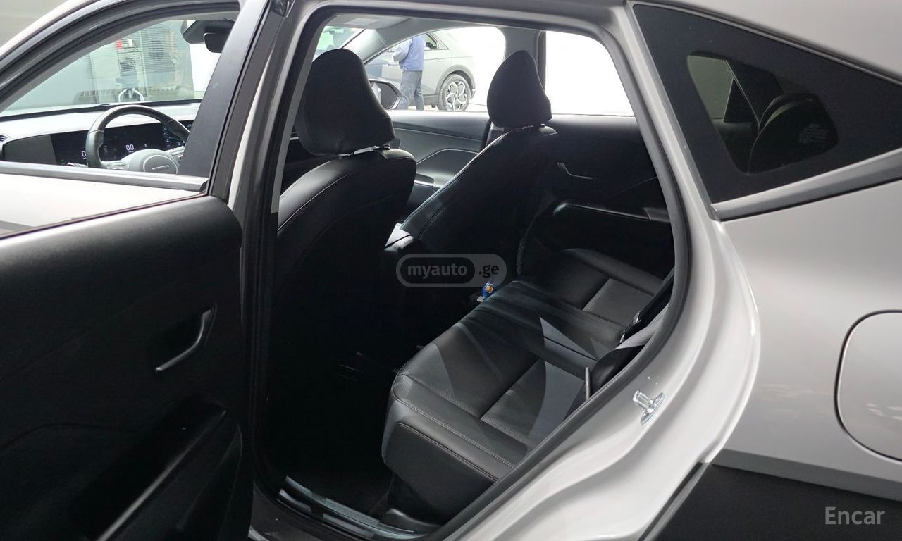 Hyundai Kona - фото 11
