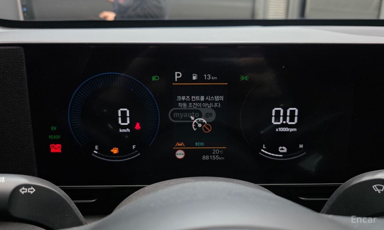 Hyundai Kona - фото 8