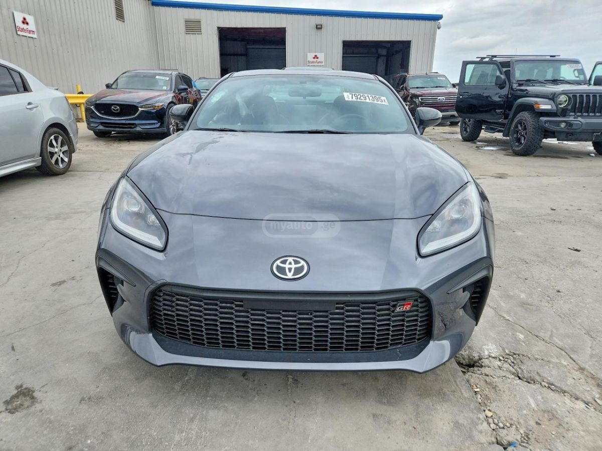 Toyota GR 86 - фото 4