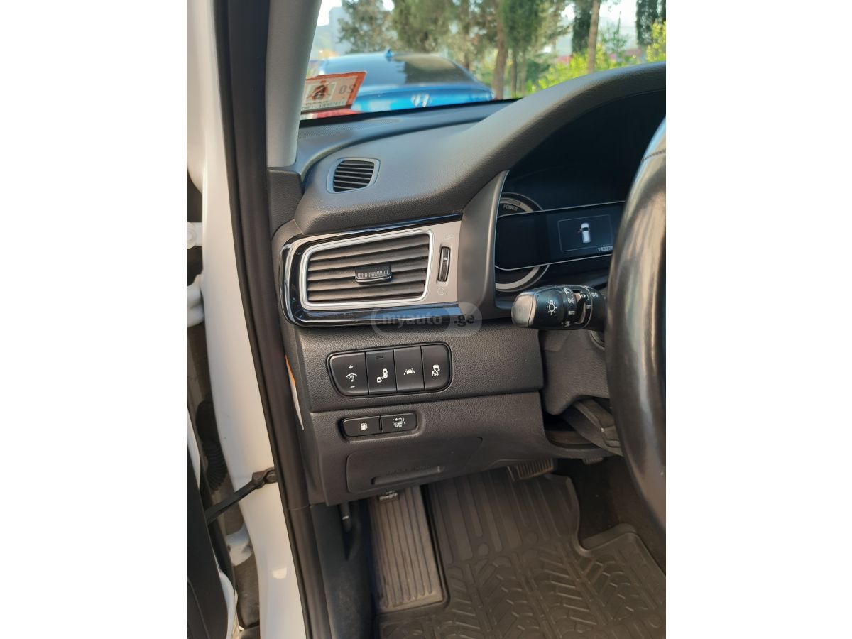 Kia Niro - фото 7