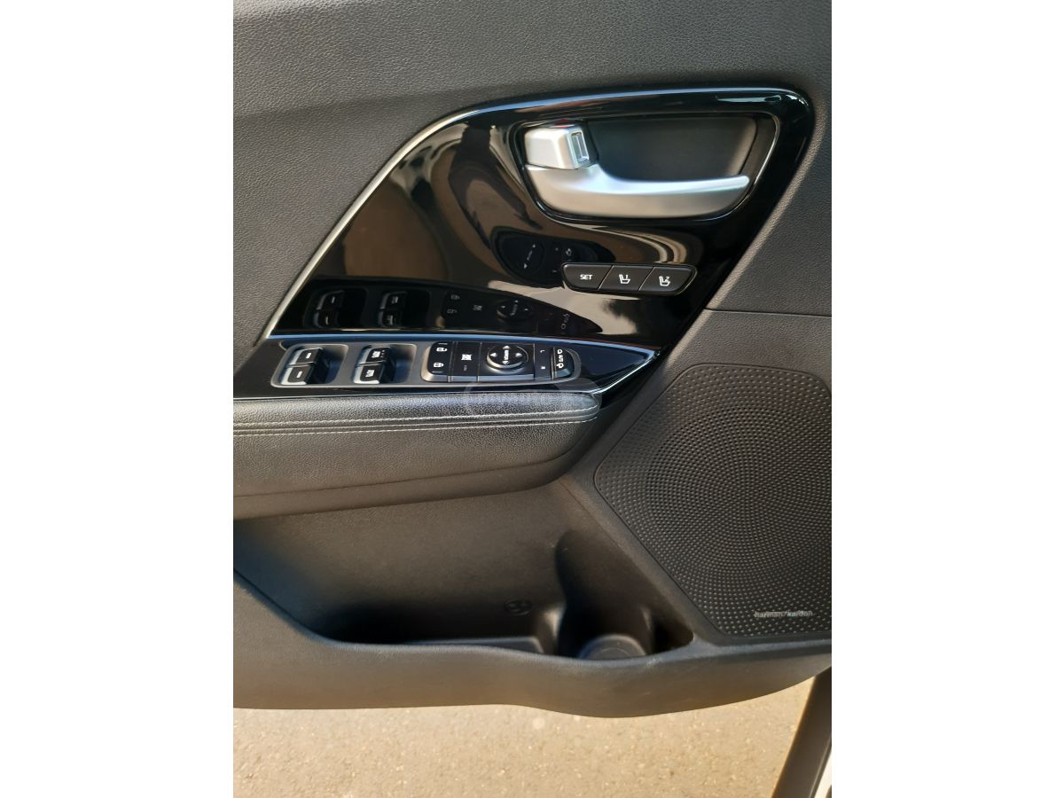 Kia Niro - фото 8