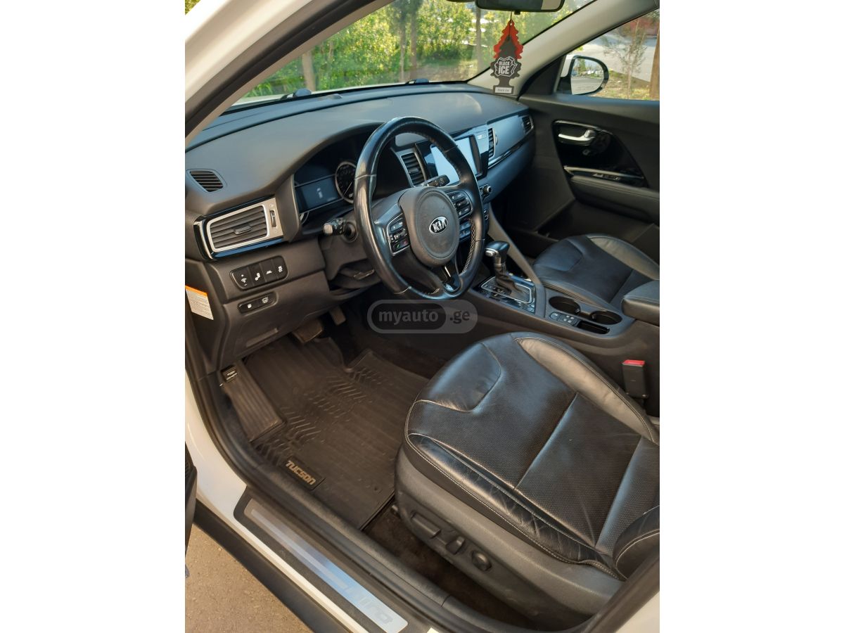 Kia Niro - фото 9