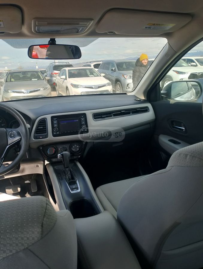 Honda HR-V - фото 5