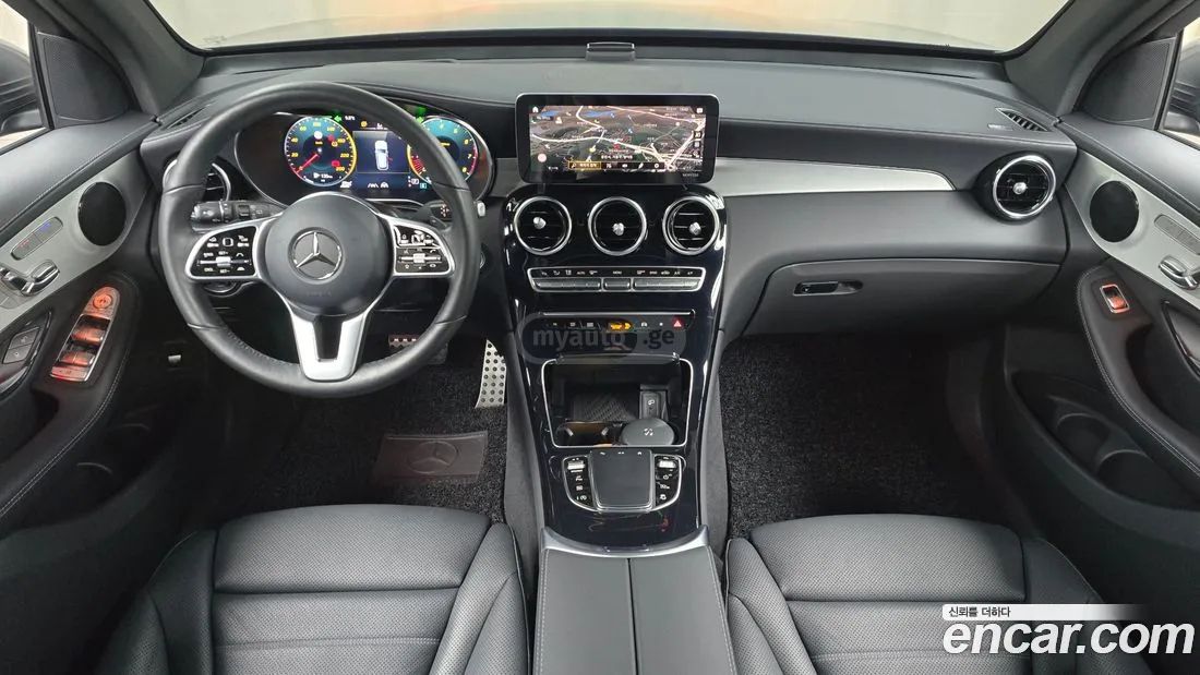 Mercedes-Benz GLC 63 AMG 2021 — миниатюра 7