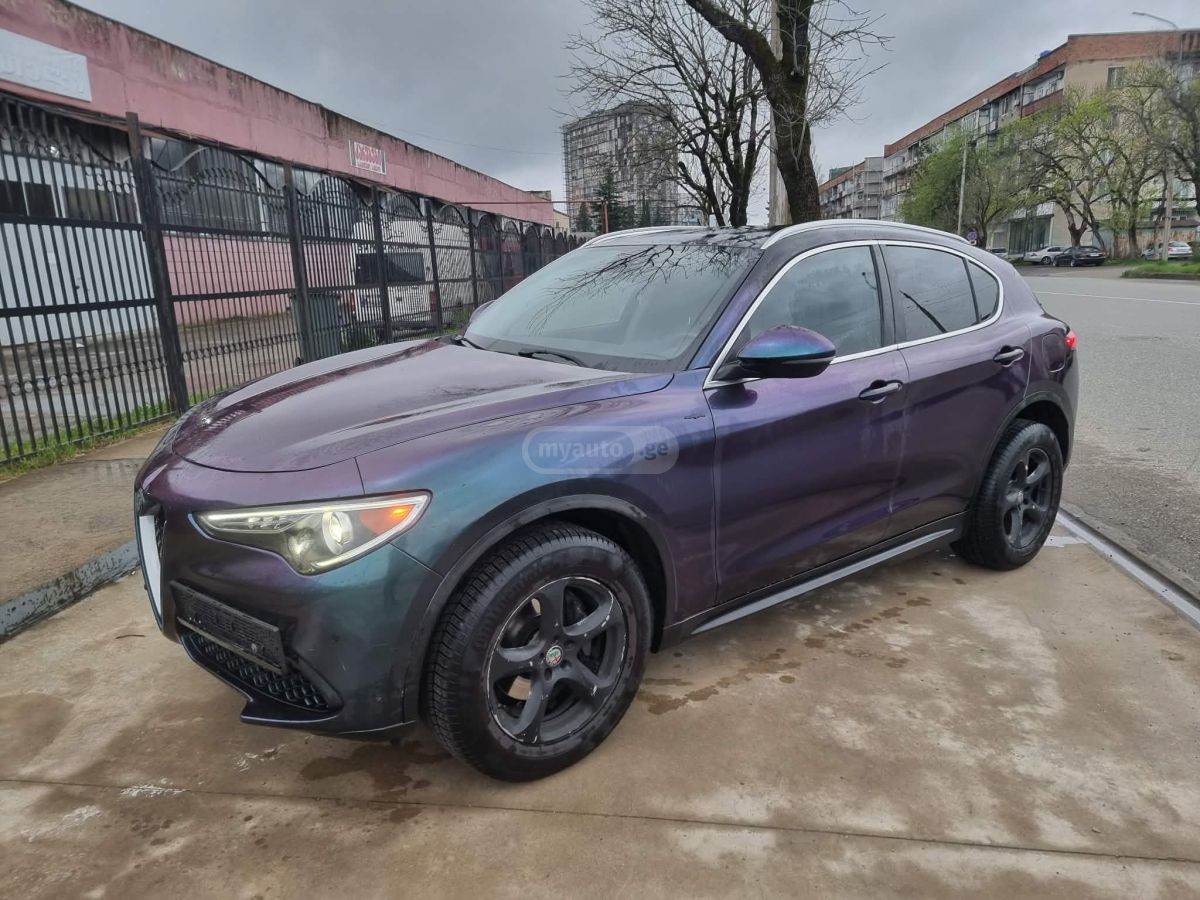 Alfa Romeo Stelvio - фото 2