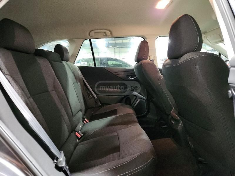 Subaru Outback - фото 11