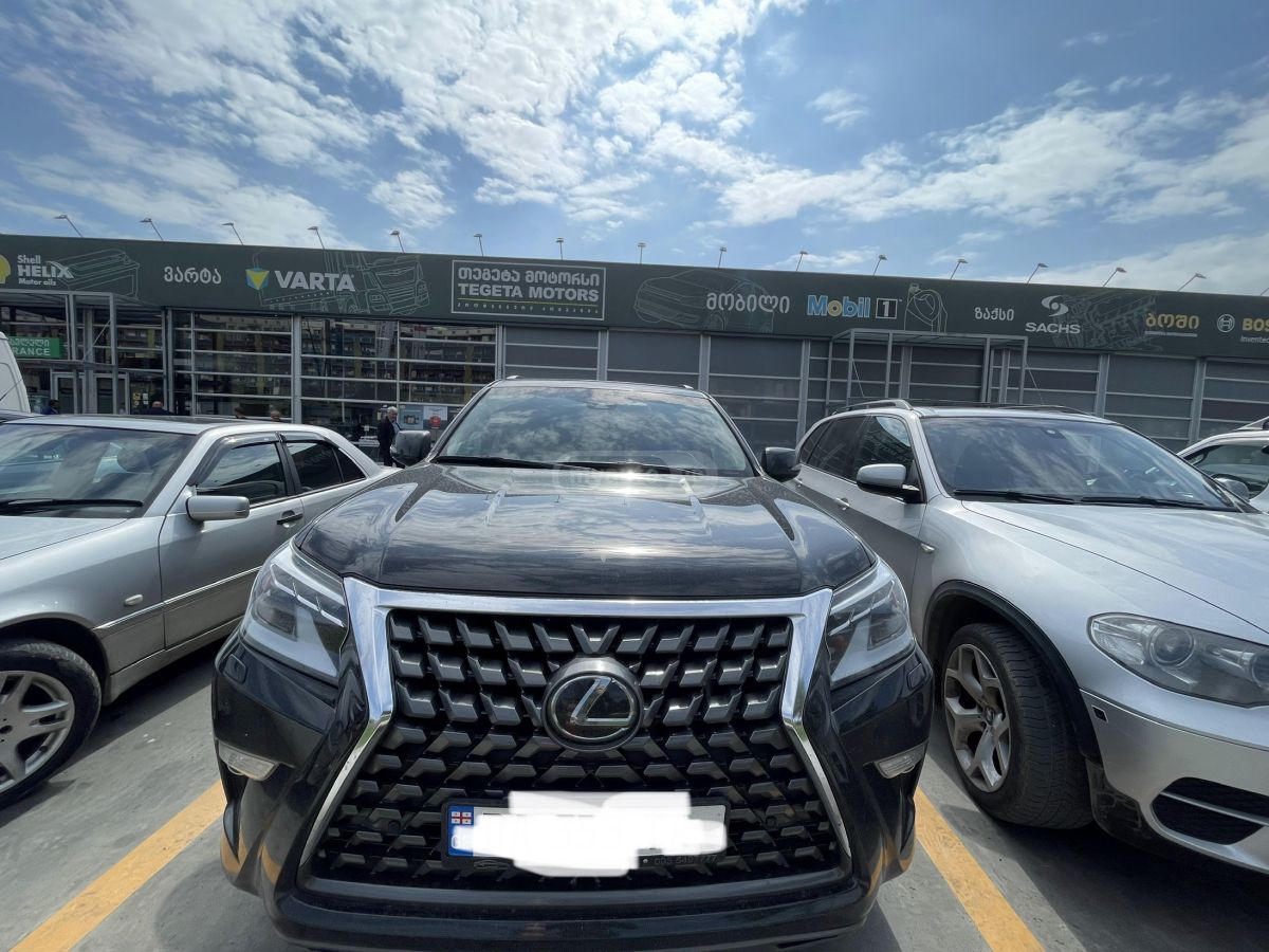 Lexus GX 460 - фото 1