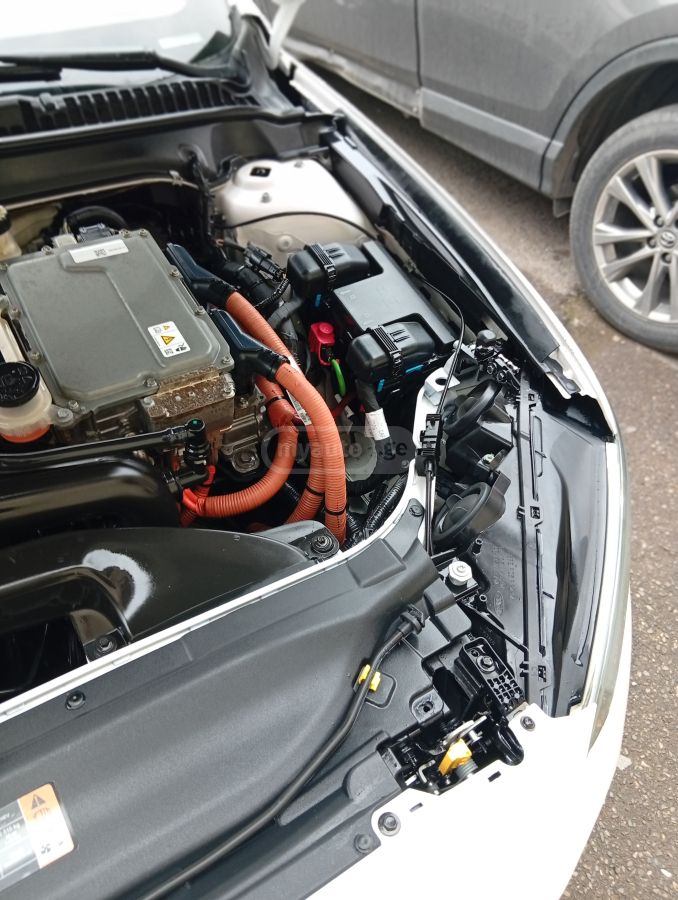 Ford Fusion - фото 8