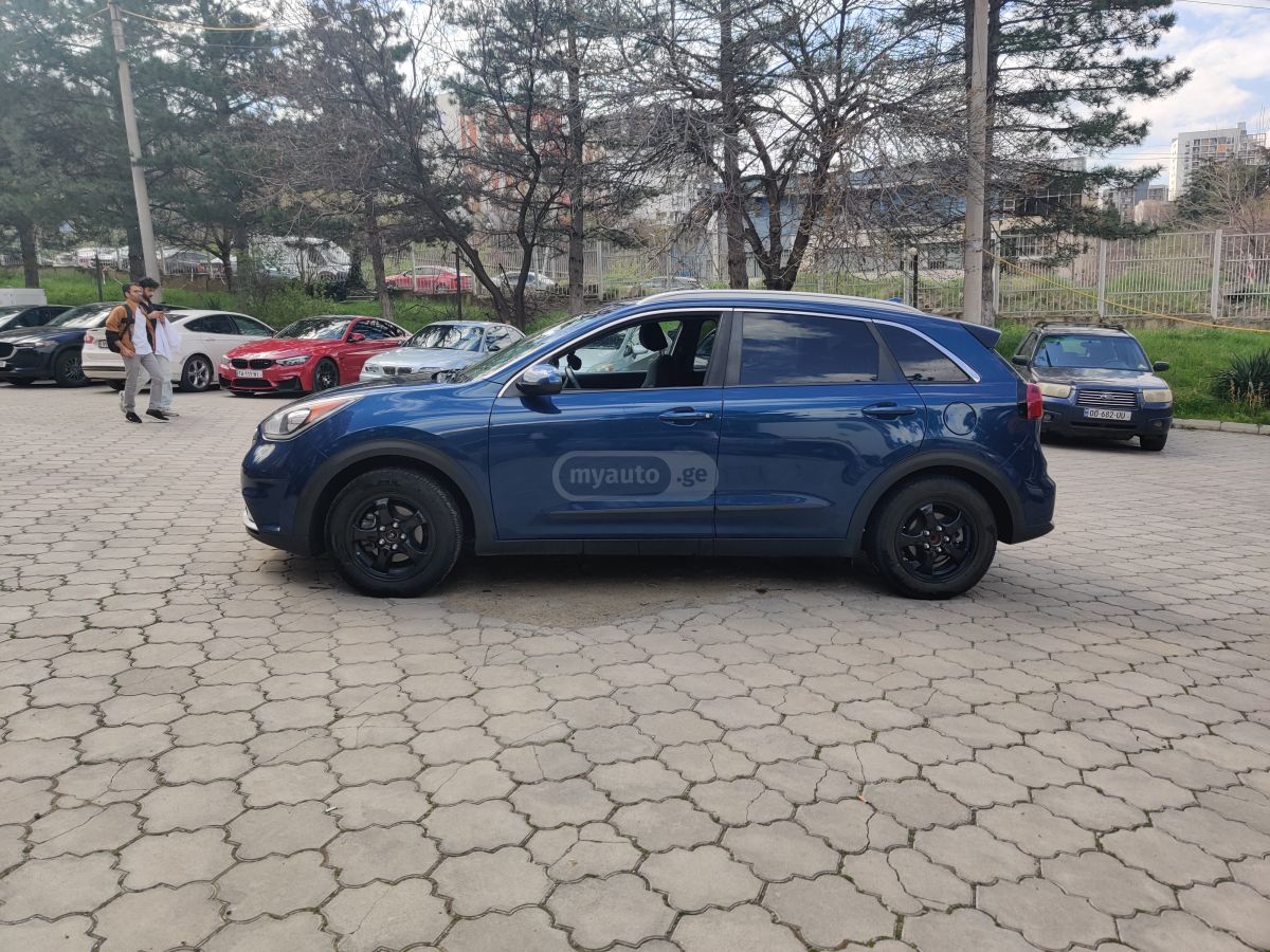 Kia Niro - фото 6