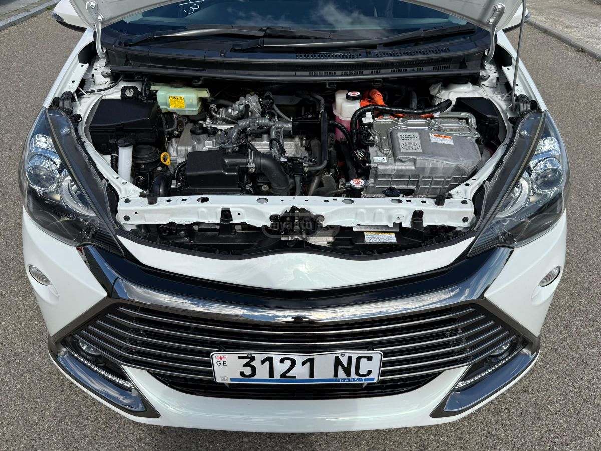 Toyota Aqua - фото 15