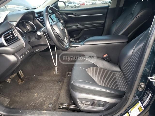 Toyota Camry - фото 8