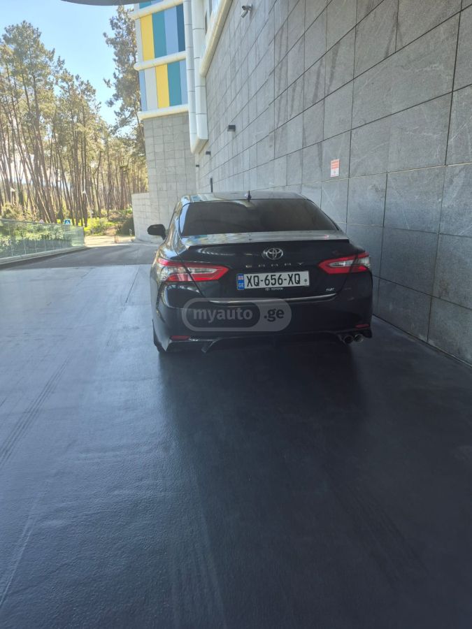 Toyota Camry - фото 9