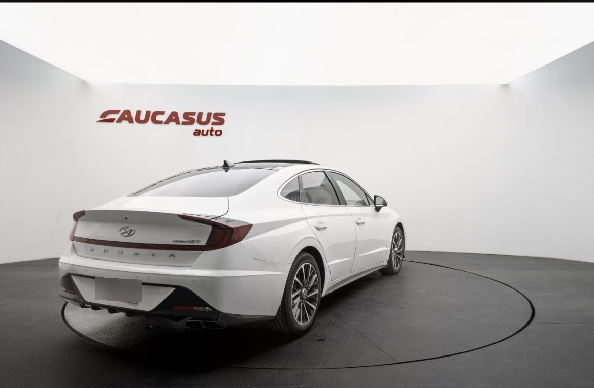 Hyundai Sonata - фото 3