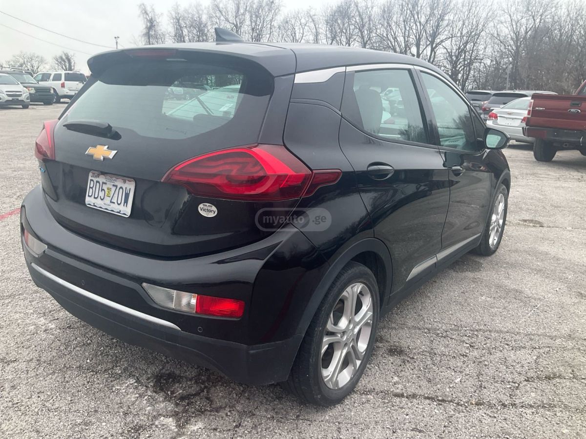 Chevrolet Bolt EV - фото 4