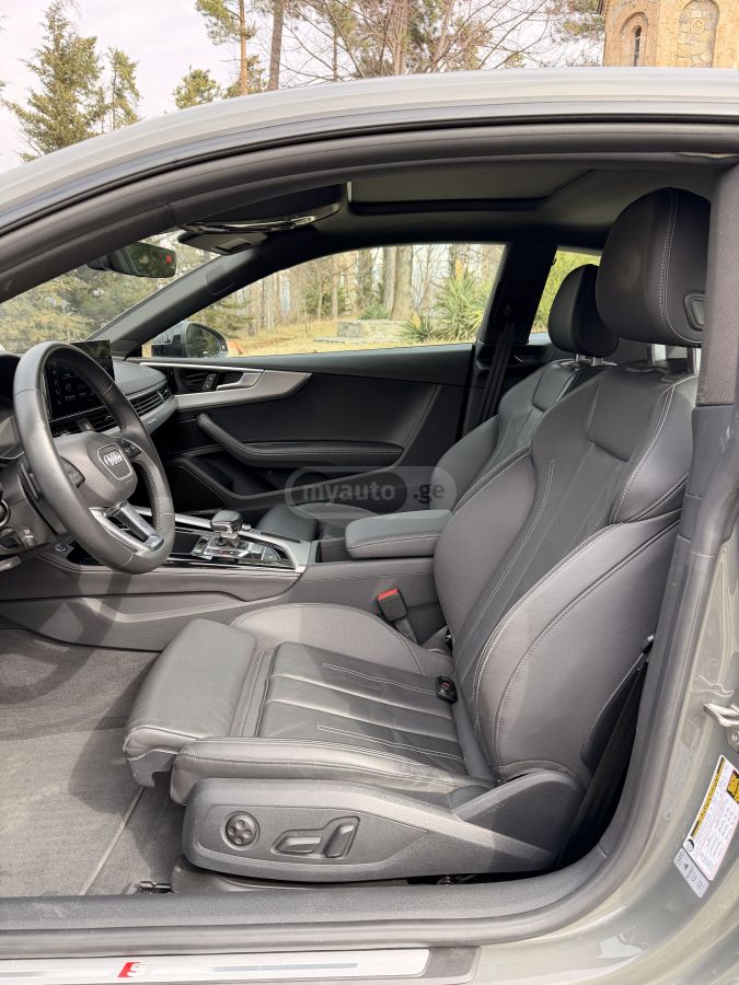 Audi A5 - фото 7