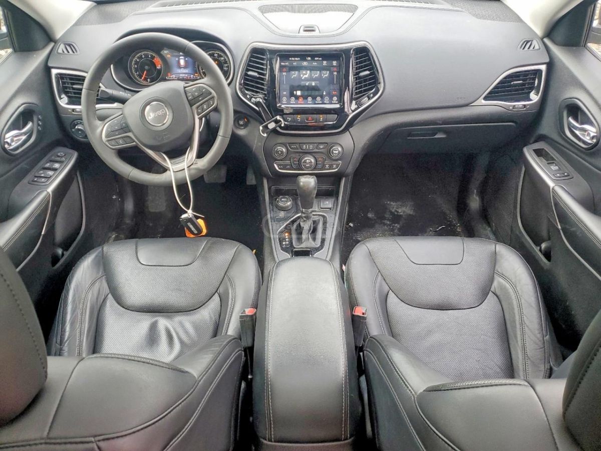 Jeep Cherokee - фото 8