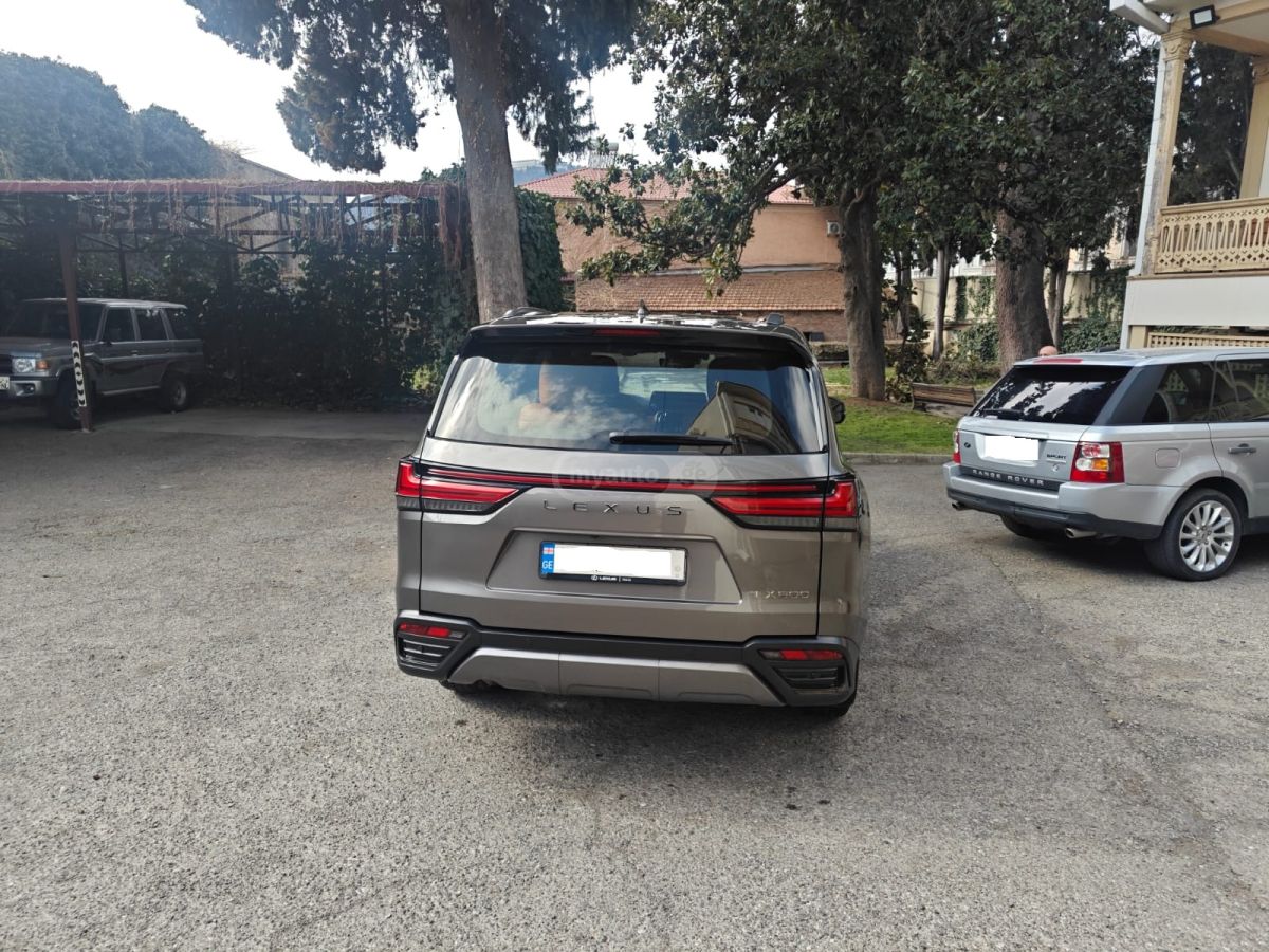 Lexus LX 600 Luxury 4dr 4x4 Automatic 2022 — миниатюра 3